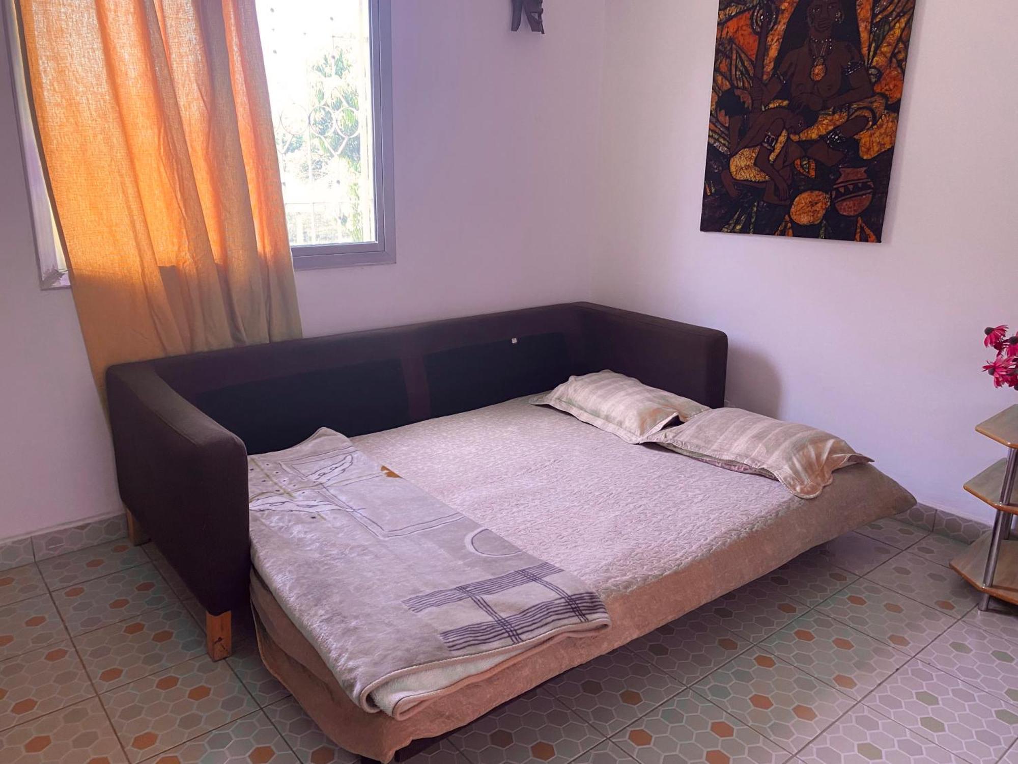 Dabo House Hotel Brufut Ngoại thất bức ảnh