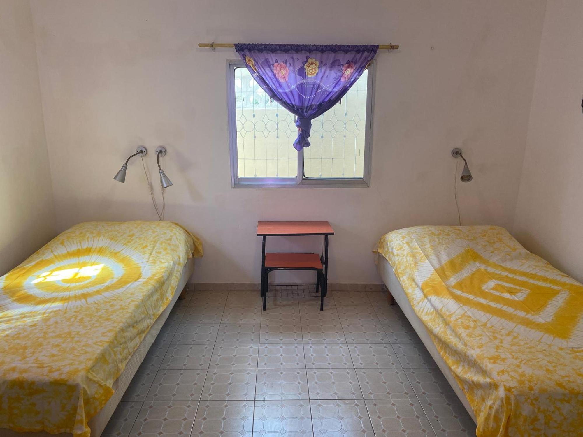 Dabo House Hotel Brufut Ngoại thất bức ảnh